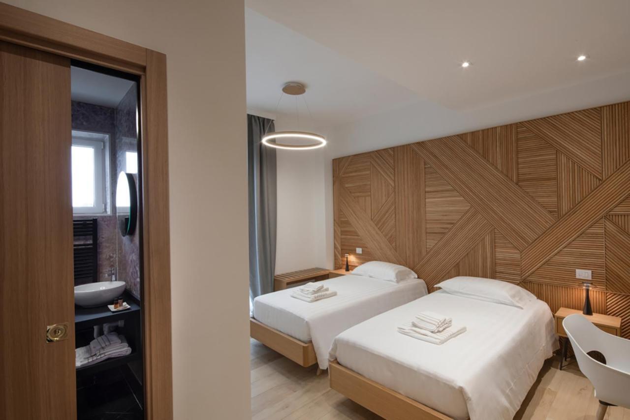 Cazzago San Martino Ophelia Hotel מראה חיצוני תמונה